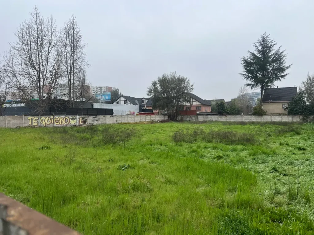 Av. Gladys Marín 6475, Estación Central LT 1A (3385-17)